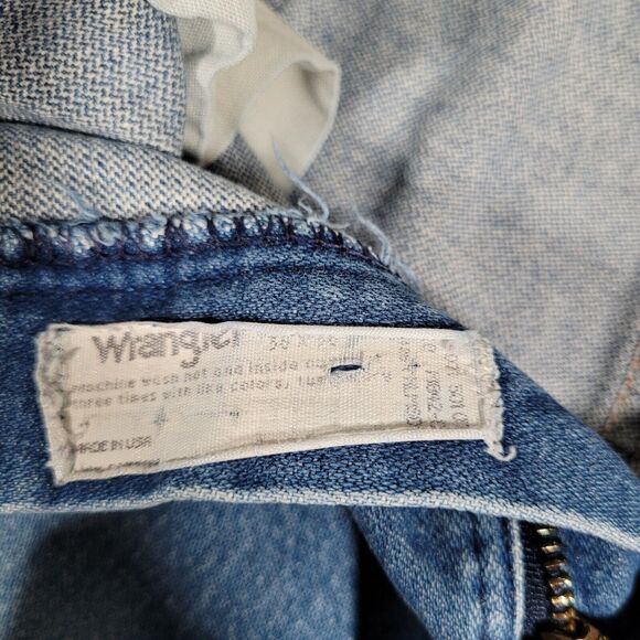 Wrangler Men's Straight Jeans - Blue - Picture 13 of 14